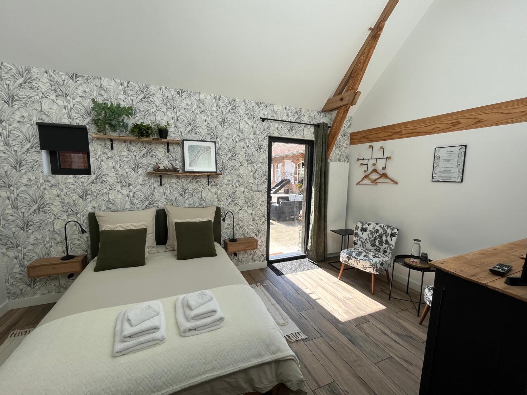 Bed and Breakfast Aux 2 Girouettes Merville  Экстерьер фото